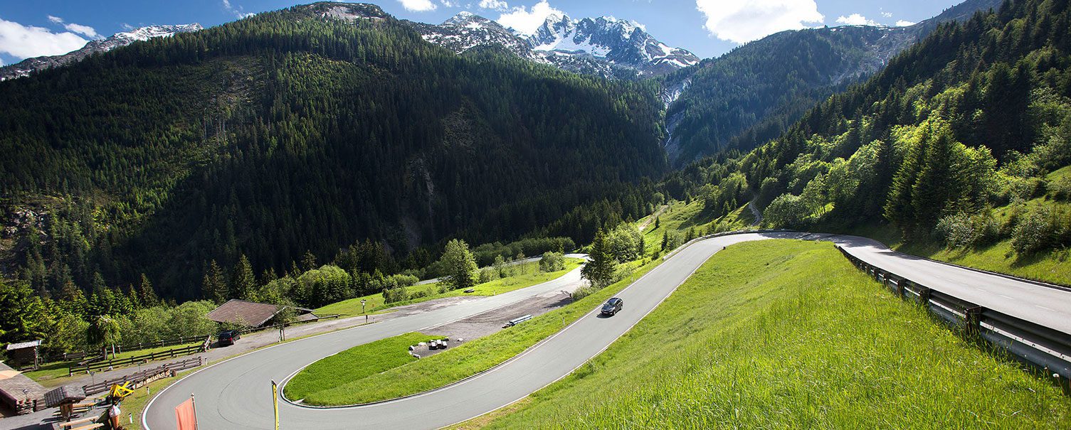Tagesausflug zur Gerlos Alpenstrasse Tagesausflug zur Gerlos Alpenstrasse