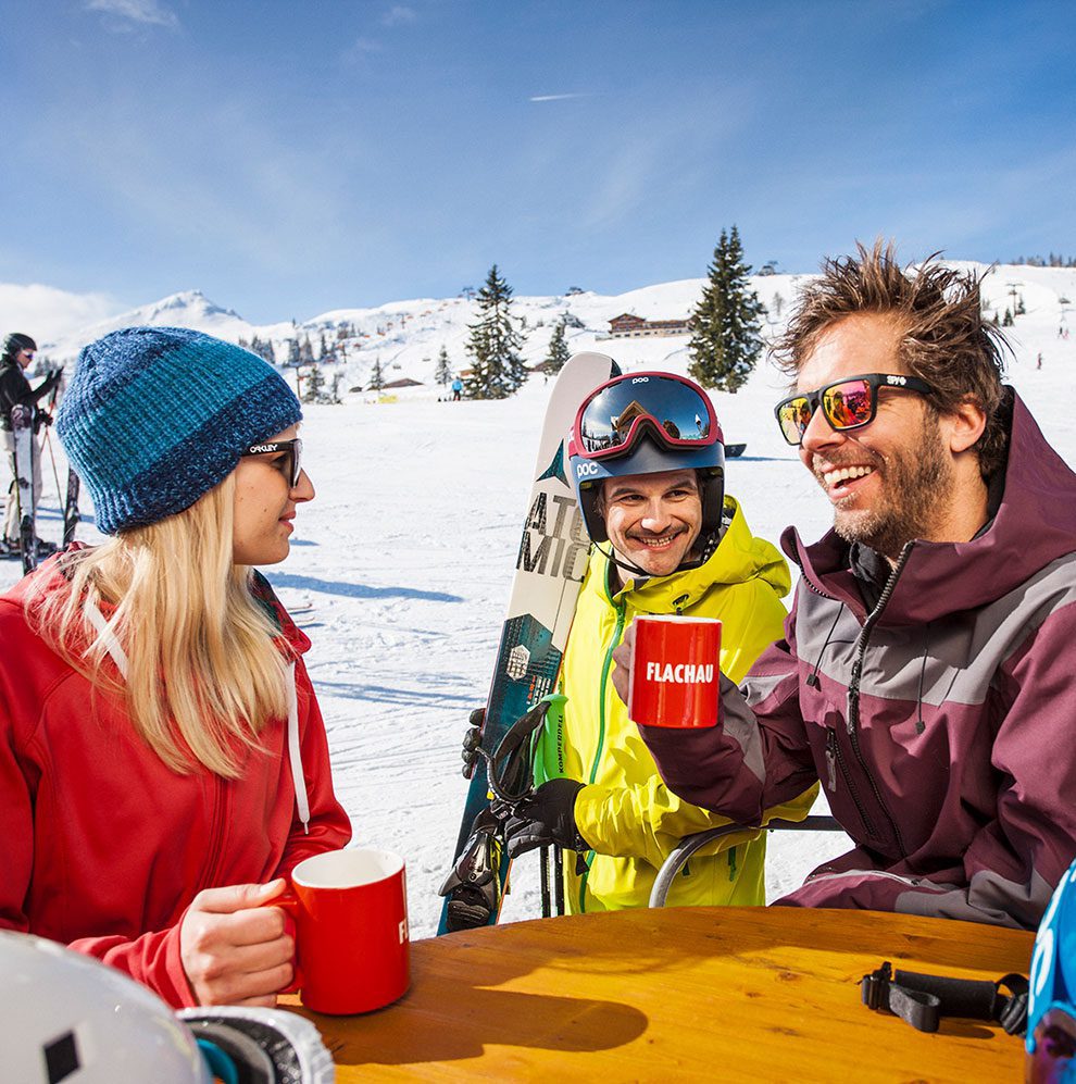 Hüttengaudi im Winterurlaub Flachau